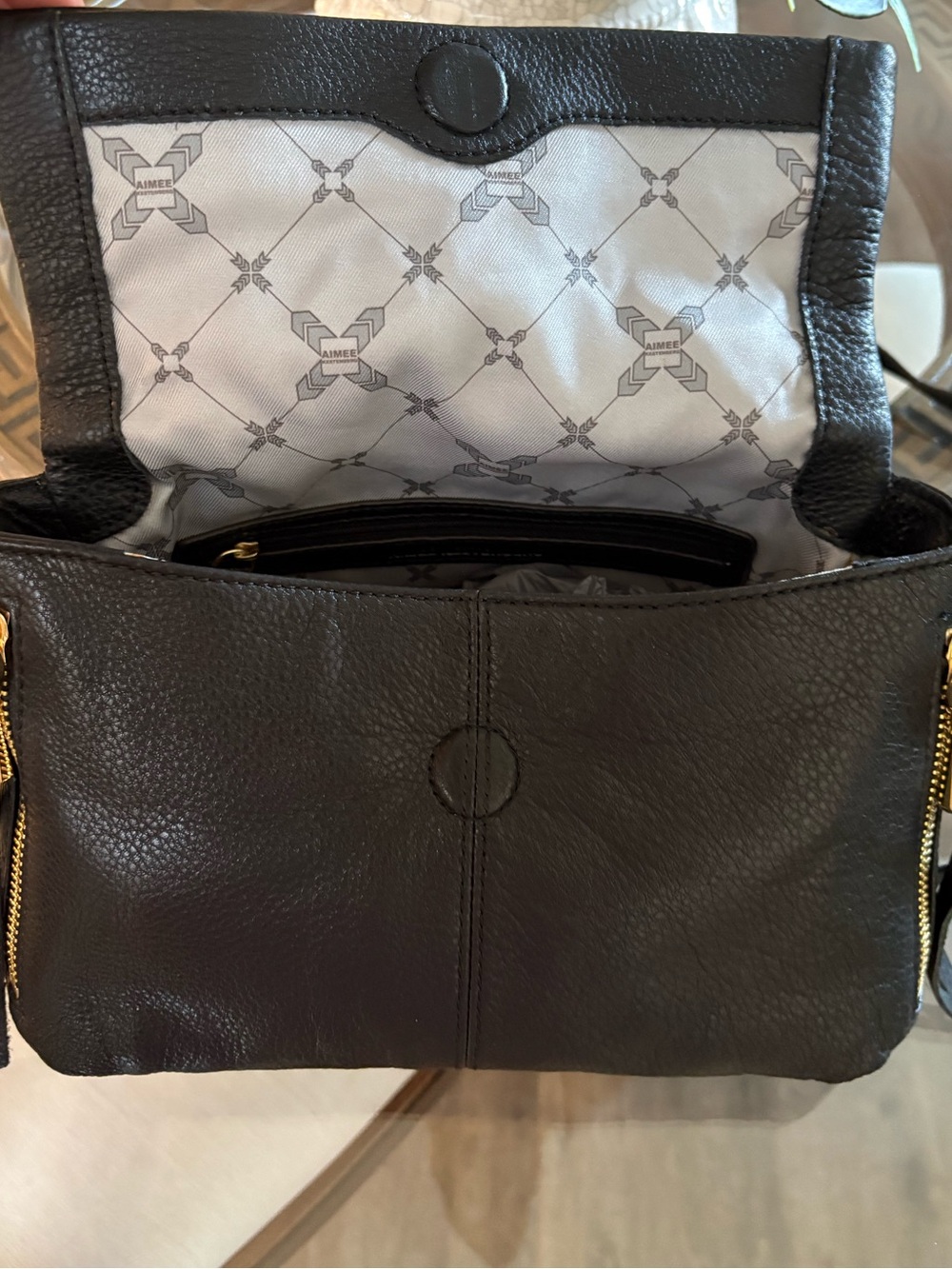 🖤🖤AIMEE KESTENBERG BALI BLACK PEBBLED LEATHER CROSSBODY BAG!🖤🖤 - Picture 7 of 10